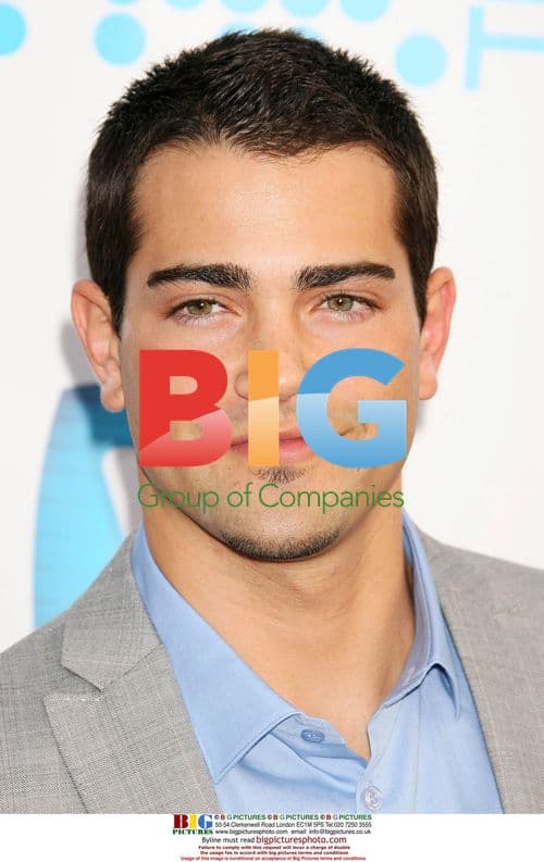 Jesse Metcalfe at Young Hollywood Awards