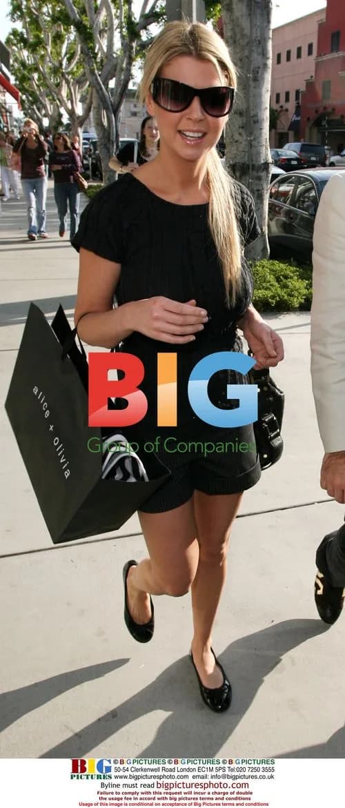 Tara Reid shopping in Beverly Hills