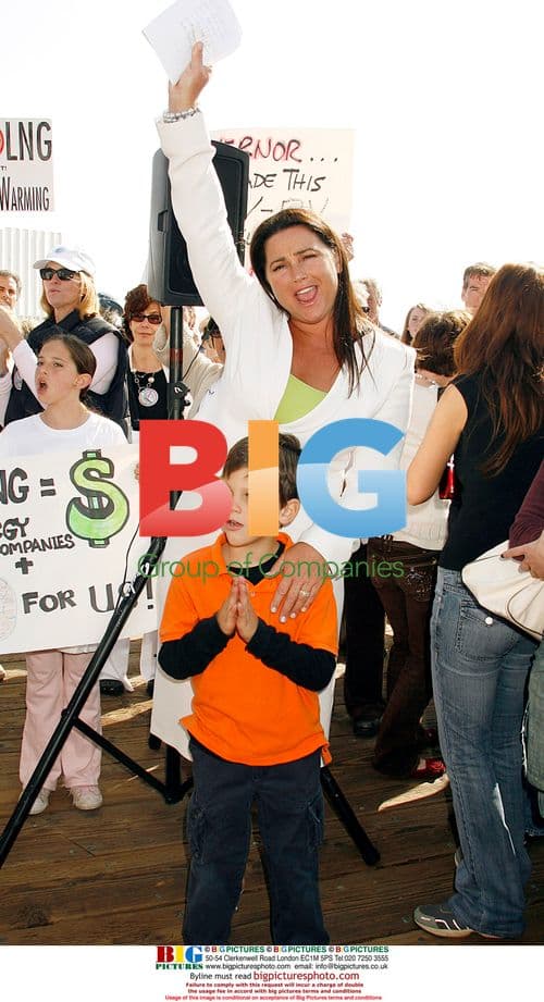 Brosnan Family at Press Conference