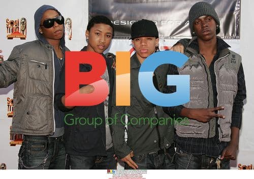 2 Much at 21st Soul Train Music Awards