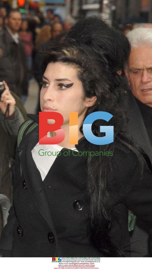 Amy Winehouse Arrives for Letterman Taping