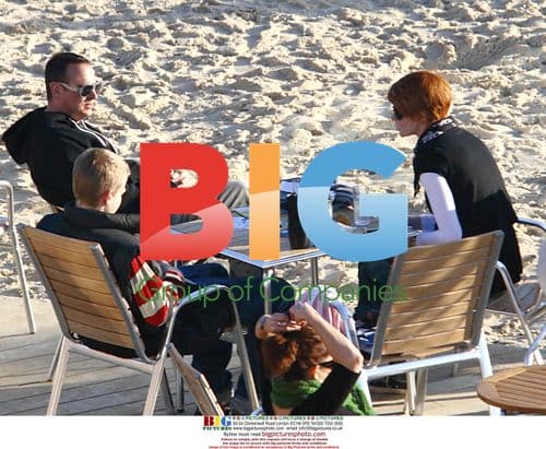 Patsy Palmer Relaxing with Family at Brighton Beach