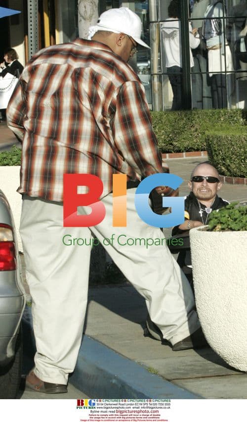 Verne Troyer Drives Custom Mercedes