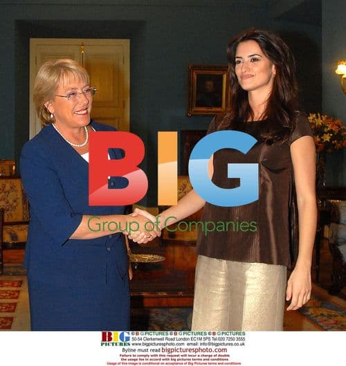 Penelope Cruz Received by Chilean President