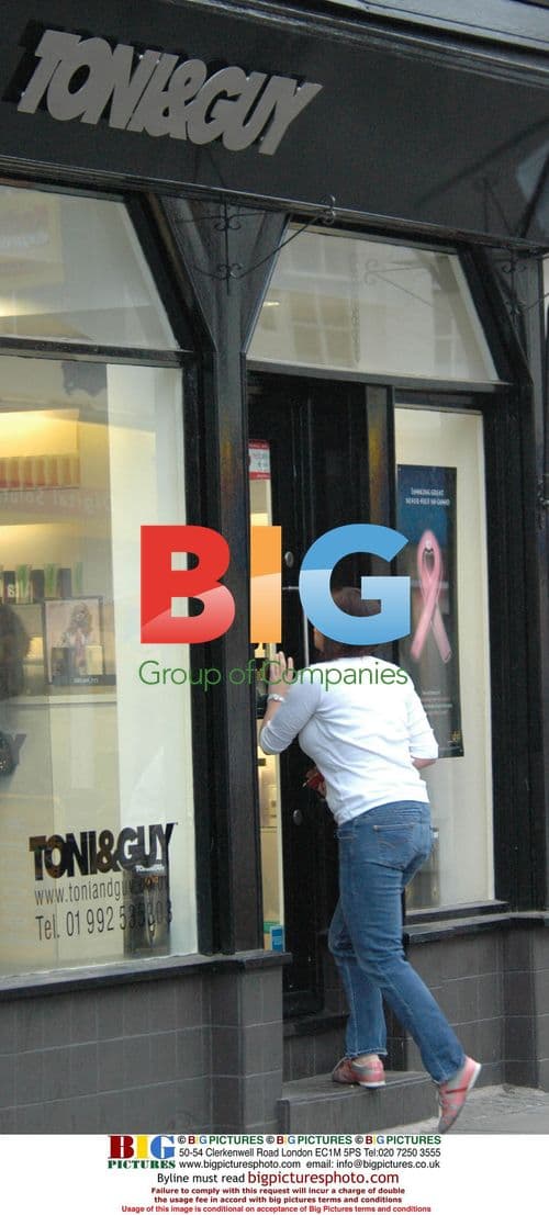 Jade Goody gets hair done at Toni & Guy