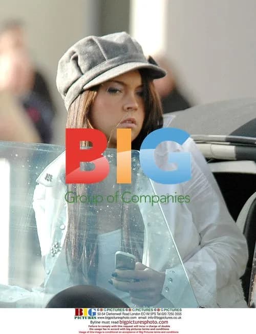 Lacey Turner at Tanning Salon