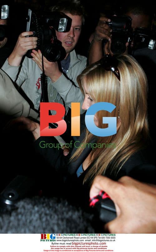 Heather Mills Arrives In Los Angeles