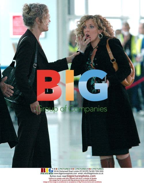 Sharon punches Chrissie on Eastenders