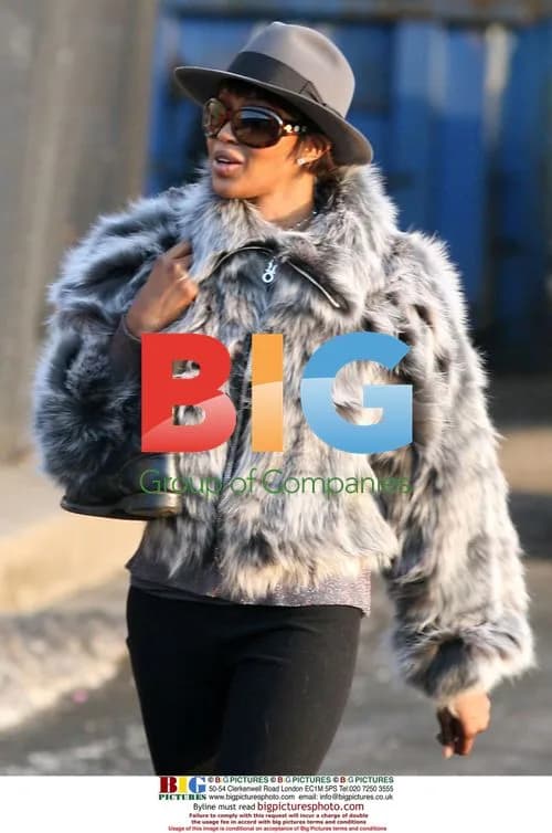 Naomi Campbell reports for community service
