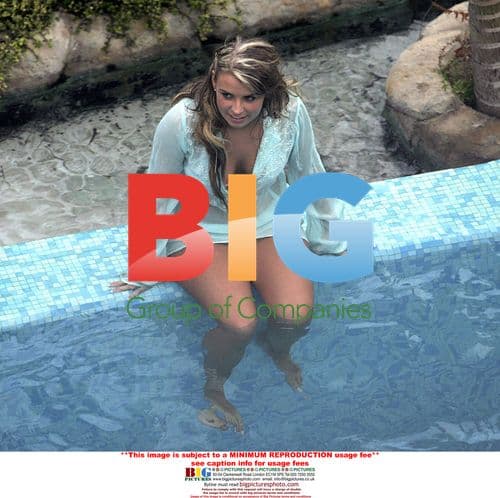 Coleen McLoughlin Vogue Photo Shoot