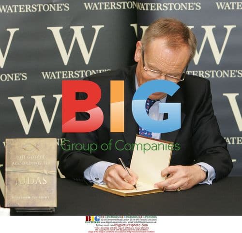 Jeffrey Archer and Francis J Moloney Sign "The Gospel According to Judas"