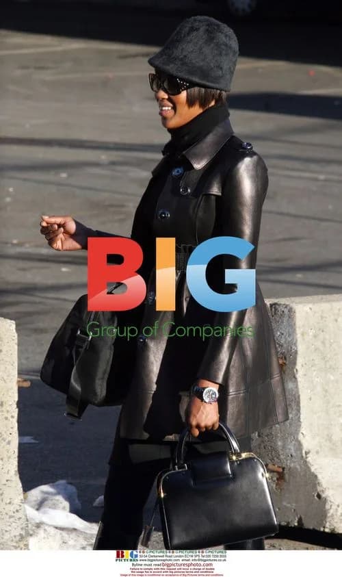 Naomi Campbell Performs Community Service