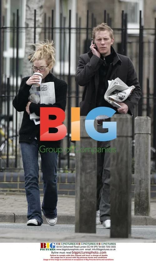 Billie Piper and Laurence Fox grab coffee