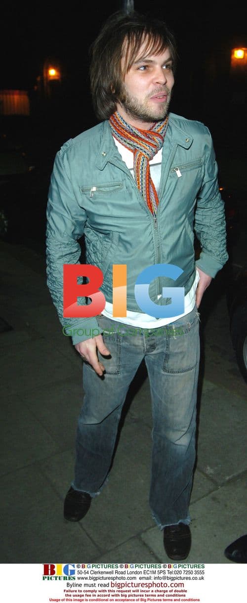 Singer Gaz Coombes of Supergrass at 'Voice of Slavery' concert