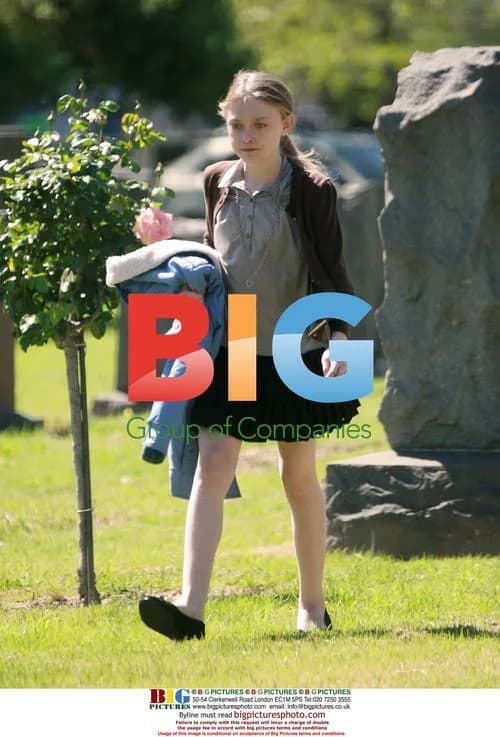 Dakota Fanning on 'Winged Creatures' set