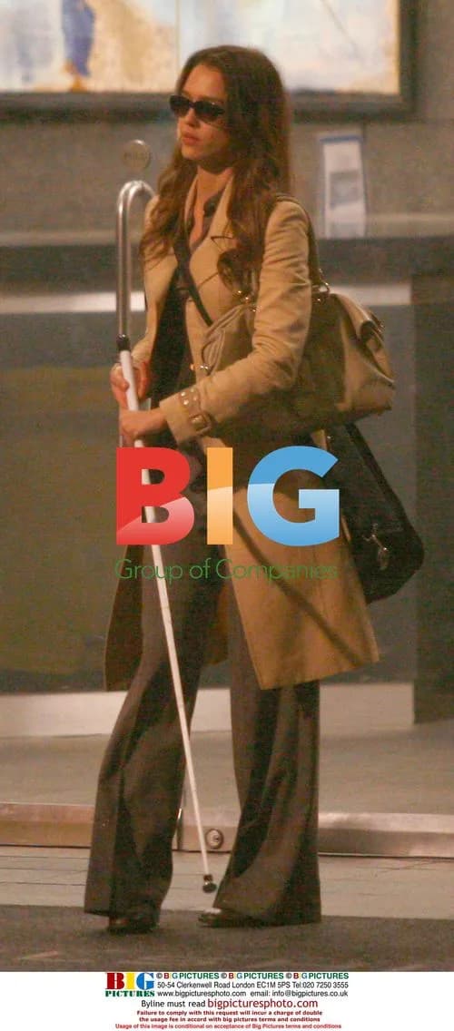 Jessica Alba on the Set of 'The Eye'