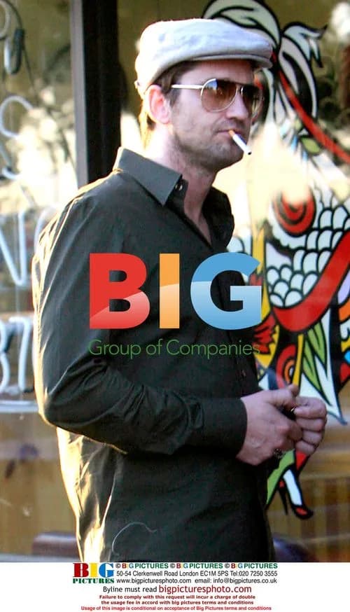 Gerard Butler at 'Ed Hardy' Shop