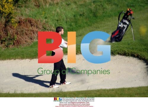 Justin Timberlake Golfs in Scotland