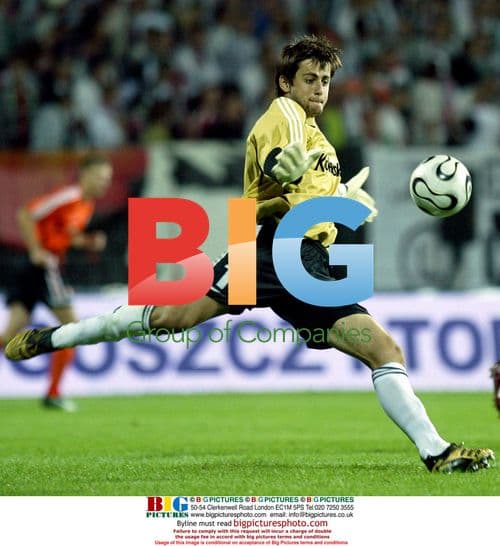 Arsenal Closing In On Lukasz Fabianski