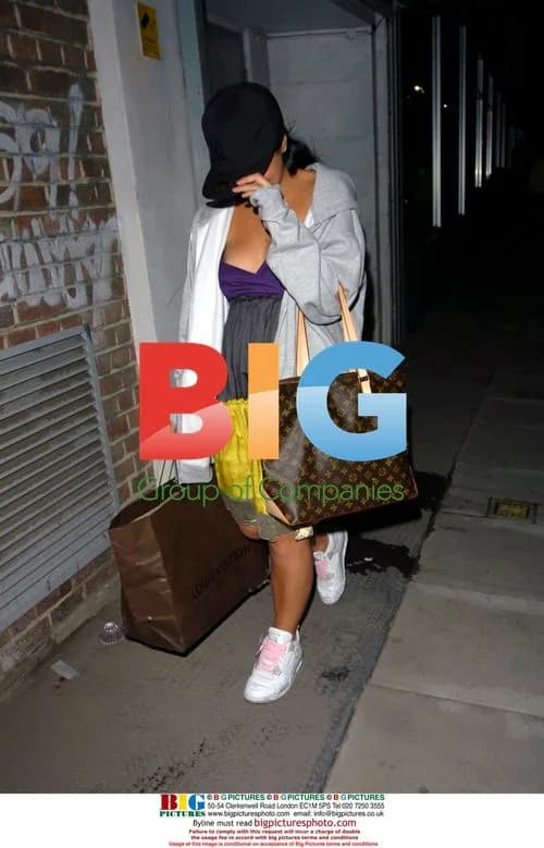 Singer Lily Allen Leaving Birthday Party