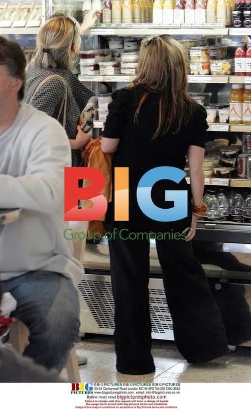 Jessie Wallace Enjoying Healthy Snacks