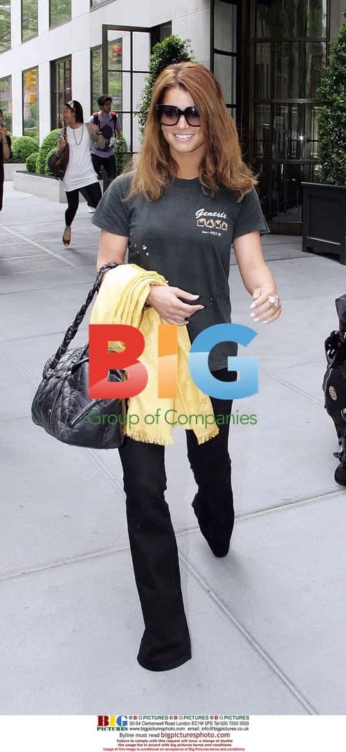 Jessica Simpson in Holey T-Shirt