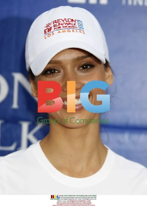 Jessica Alba at Revlon Run/Walk for Women