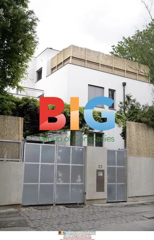 Brad Pitt and Angelina Jolie's House in Prague