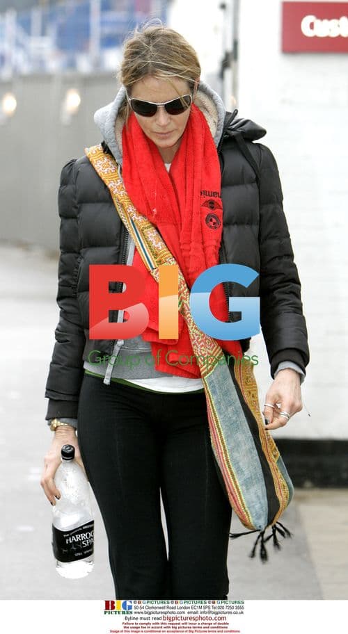 Elle Macpherson Attends Yoga Class
