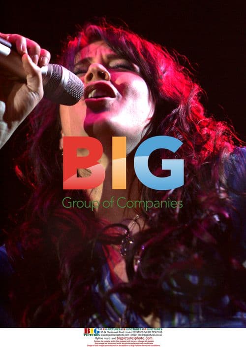 Joss Stone Performs at Viejas Concerts in the Park