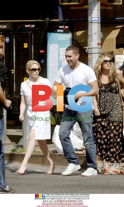 Kylie Minogue Shops and Lunches in Soho, NYC