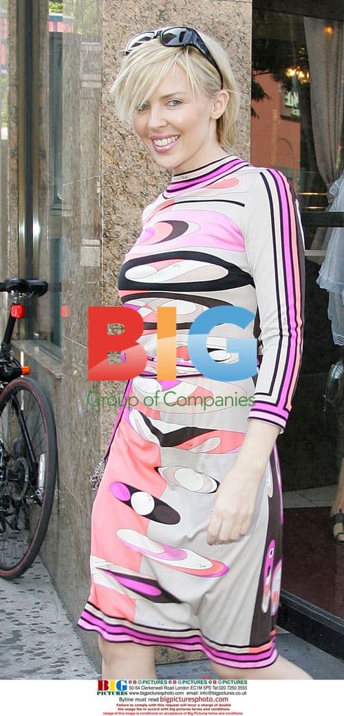 Kylie Minogue's Colorful Lunch Outing