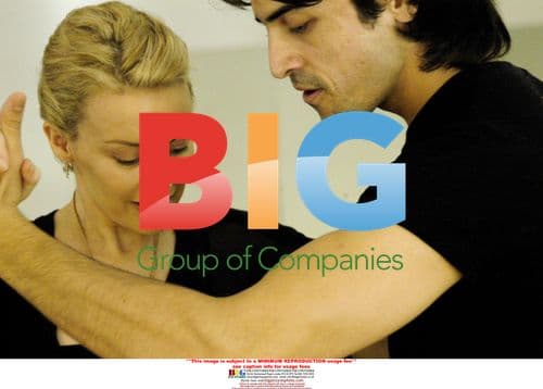 Kylie Minogue Learns to Tango in Buenos Aires