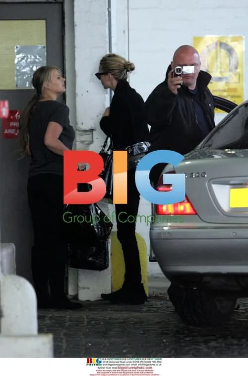 Supermodel Kate Moss Leaving Home