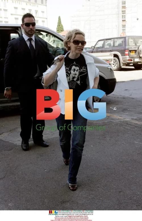 Kylie Minogue Arrives at Florence Airport