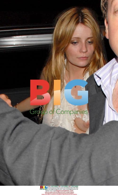 Mischa Barton Nightclub Wardrobe Malfunction