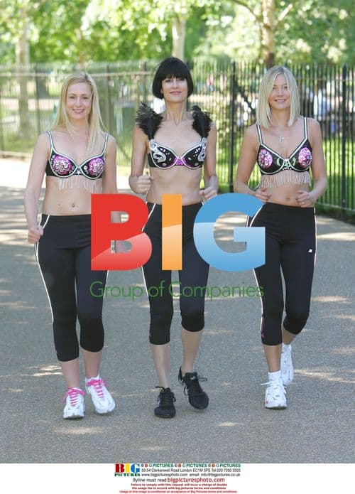 Celebrities Train for Playtex MoonWalk