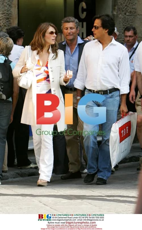 Elizabeth Hurley and Arun Nayar Shopping in Florence