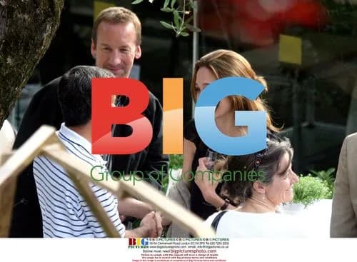 Angelina Jolie and Brad Pitt dine in Mougins