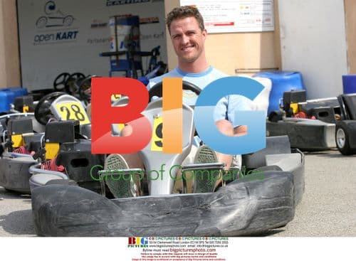 Ralf Schumacher enjoys kart afternoon with friends