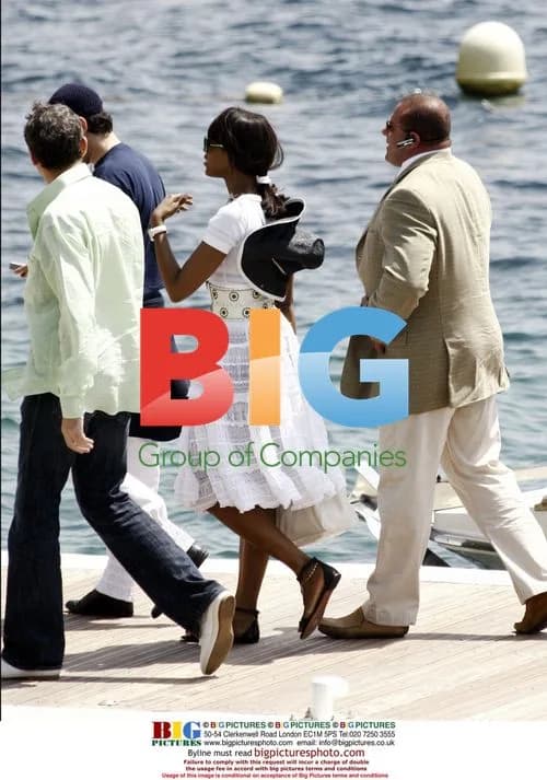 Naomi Campbell Leaving Hotel Eden Roc