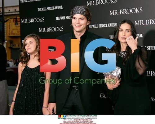 Demi Moore, Ashton Kutcher & Tallulah Belle Willis at 'Mr. Brooks' Premiere