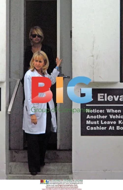 Nicole Richie's Week at Rehab Facility