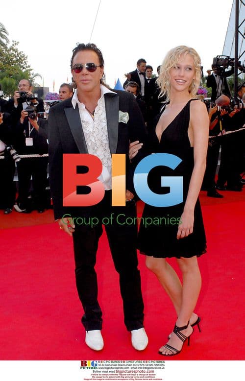 MICKEY ROURKE at "Le Scaphandre et le Papillon" premiere