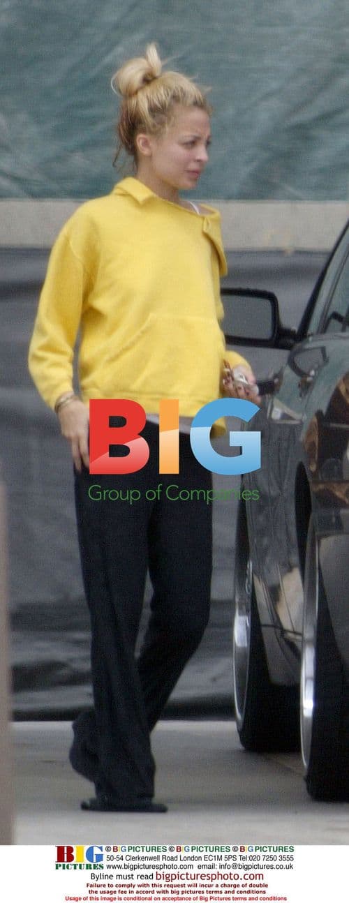 Nicole Richie Receives Treatment