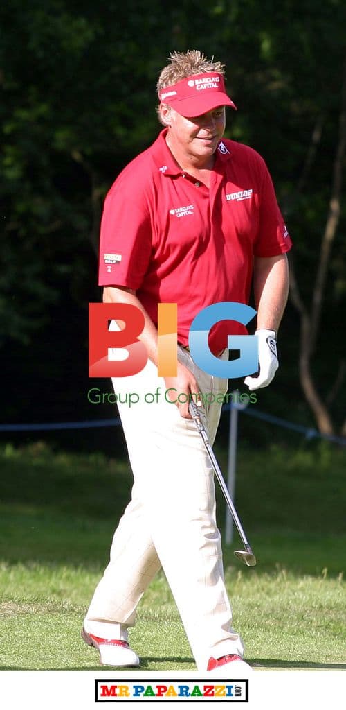 Celebrities Golf for Charity