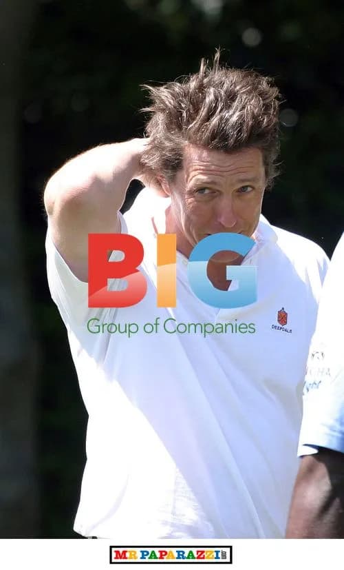 Hugh Grant Golfing in Wentworth