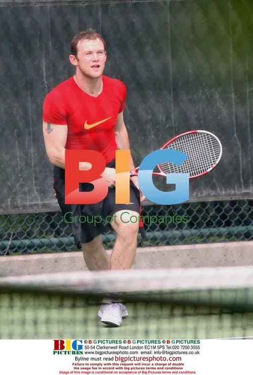 Wayne Rooney plays tennis at Nike HQ