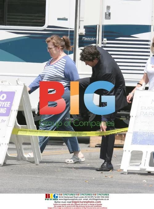 Patrick Dempsey stumbles on set