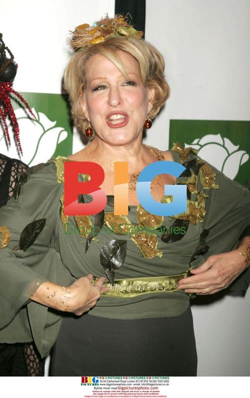 Bette Midler at 2007 Hulaween Ball